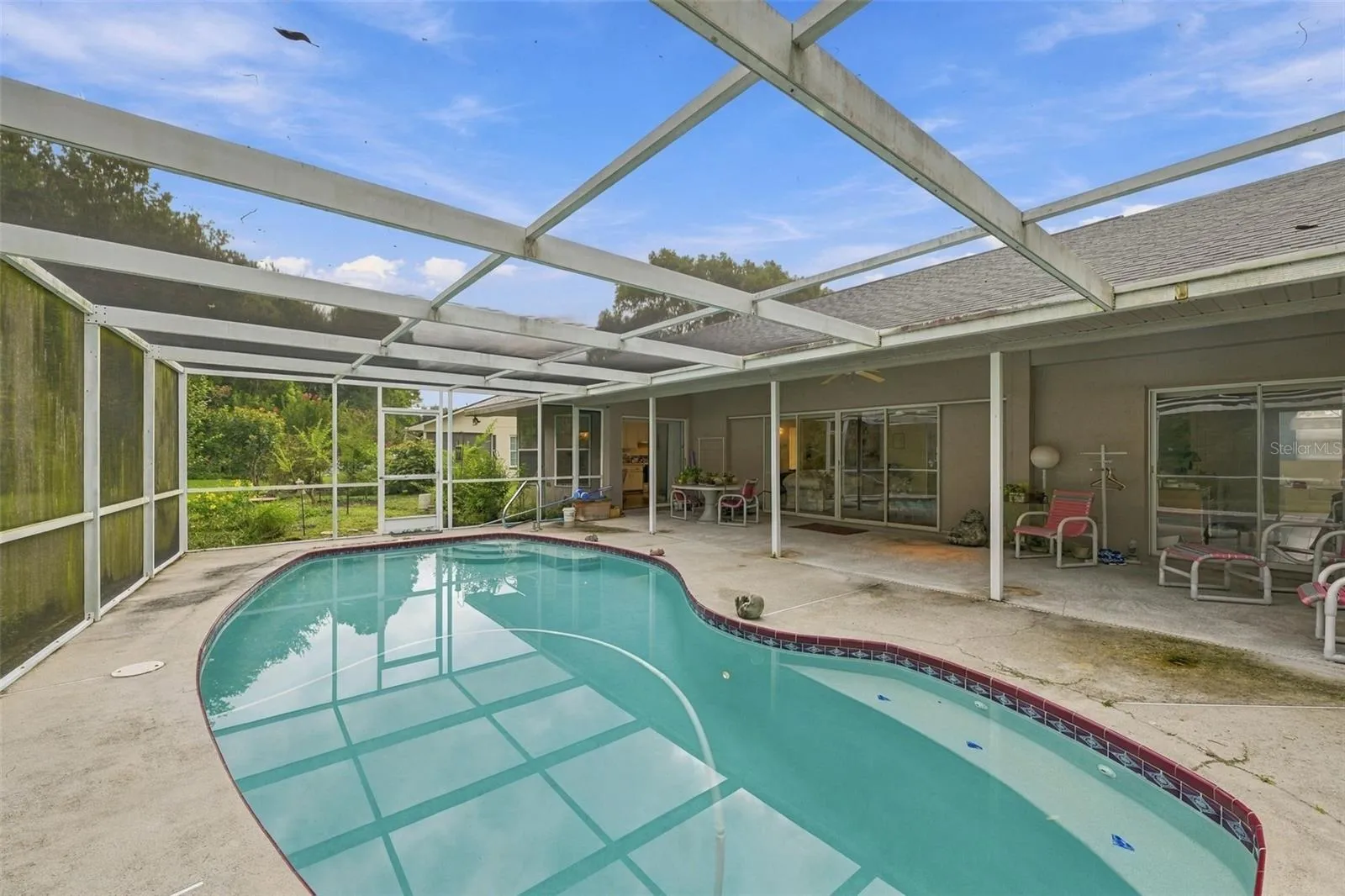 Screened Pool Area