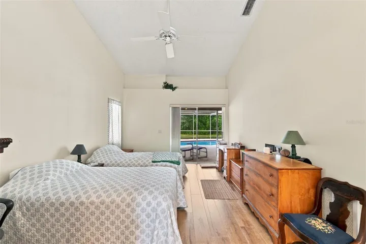 Master Bedroom with access to Pool area