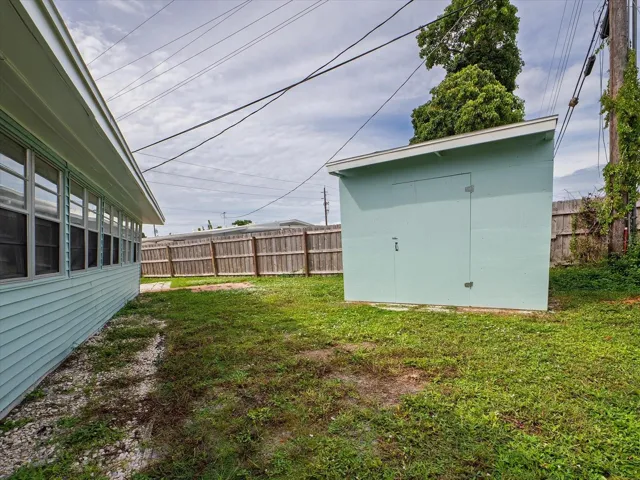 Shed