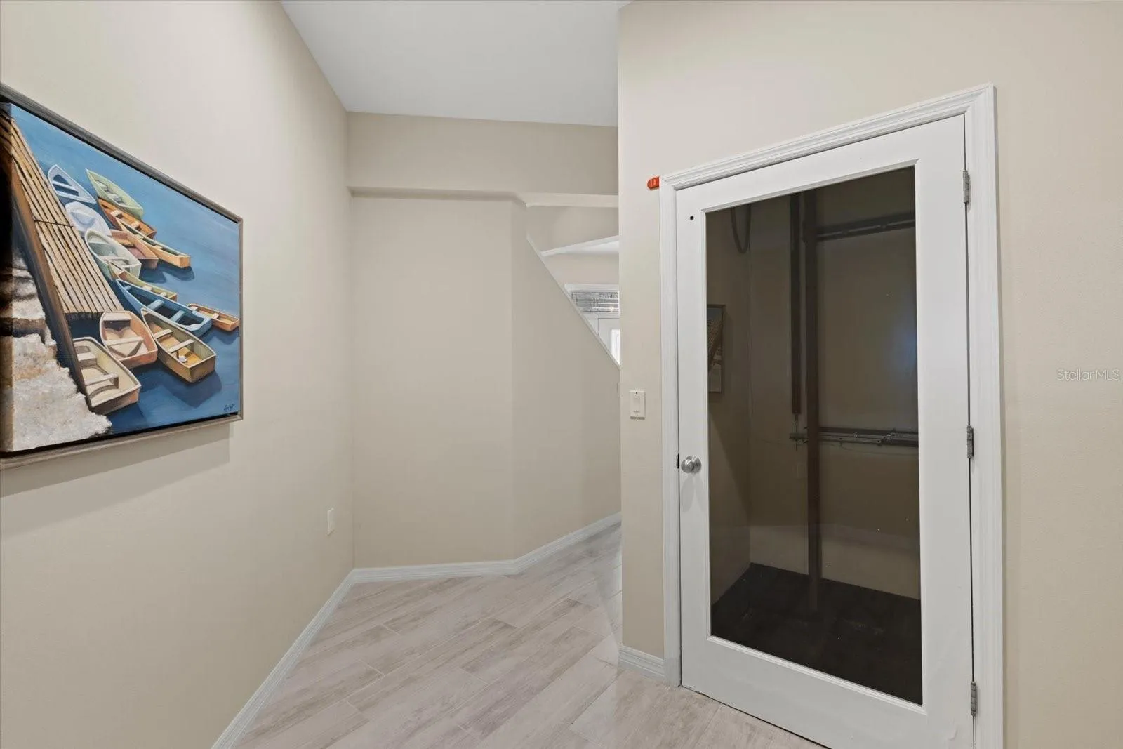 Elevator to all 3 levels