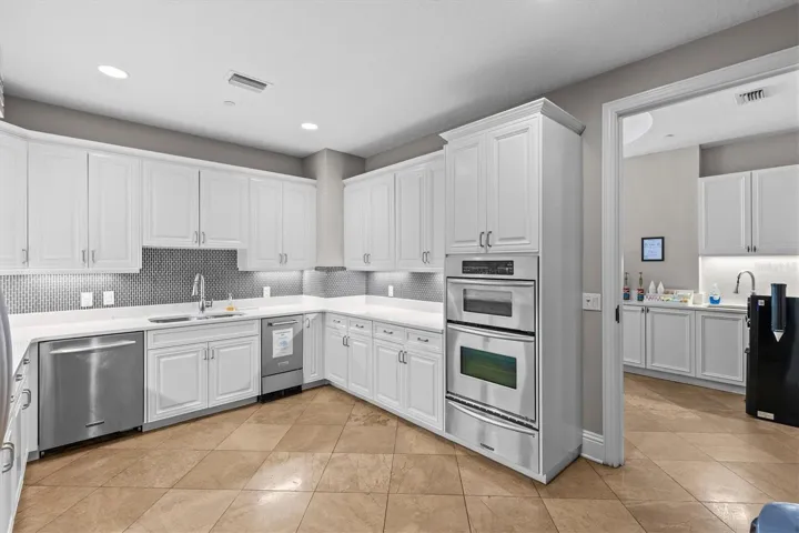 Community kitchen