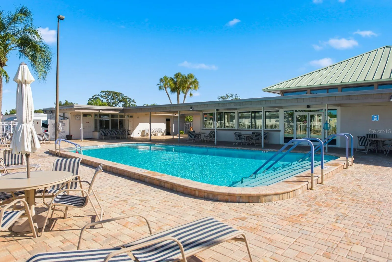 Community Pool - Heated