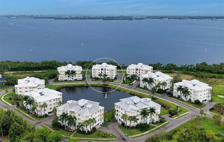 Best Bay Front view
