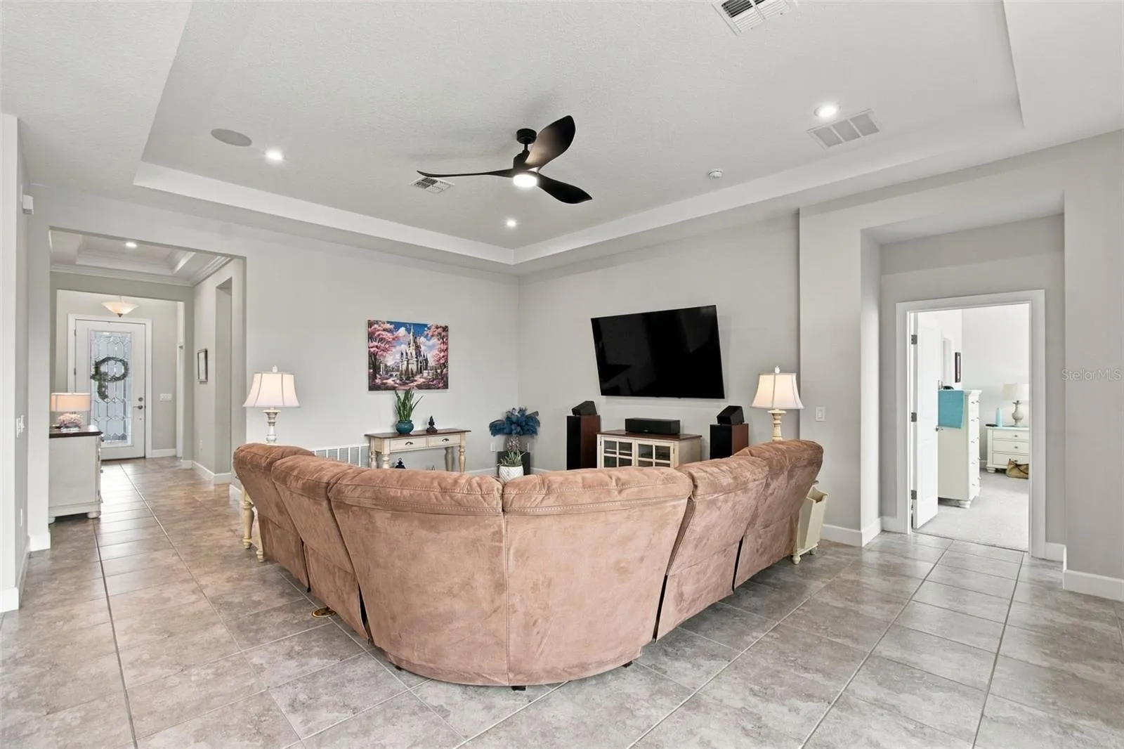 Foyer &amp; Primary Bdrm door from Great Rm