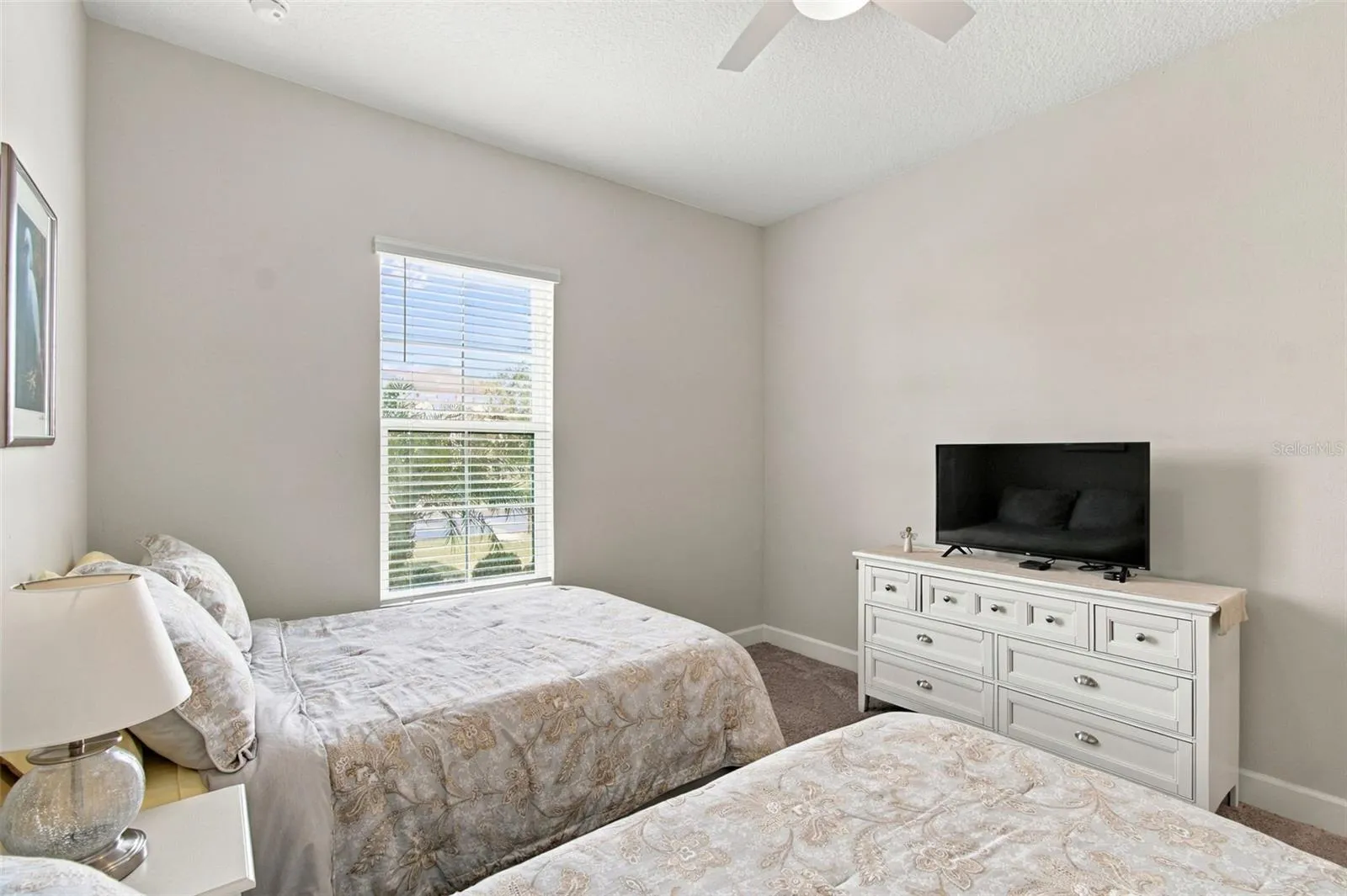 Front Bdrm 2