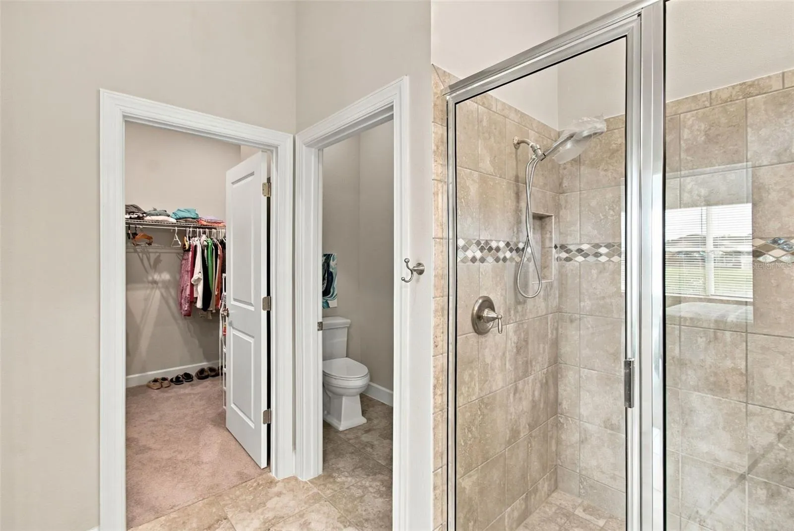 Commode Closet