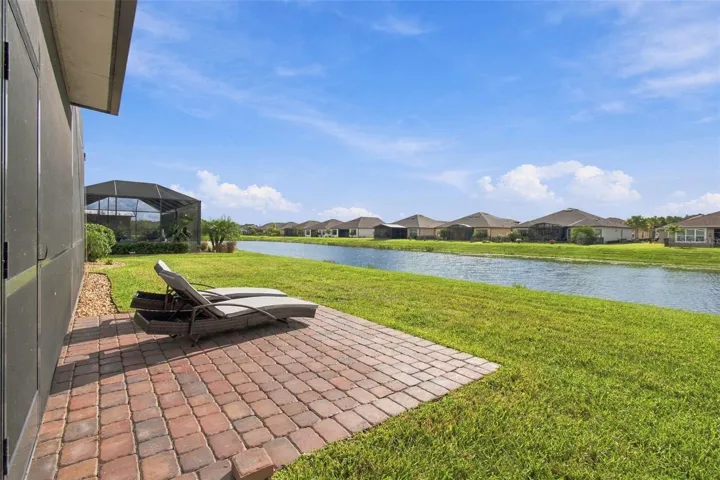 Open Brick paved Sun Deck