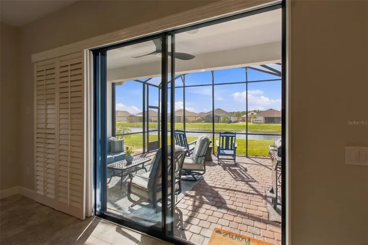 3 Sliding Glass doors to Lanai