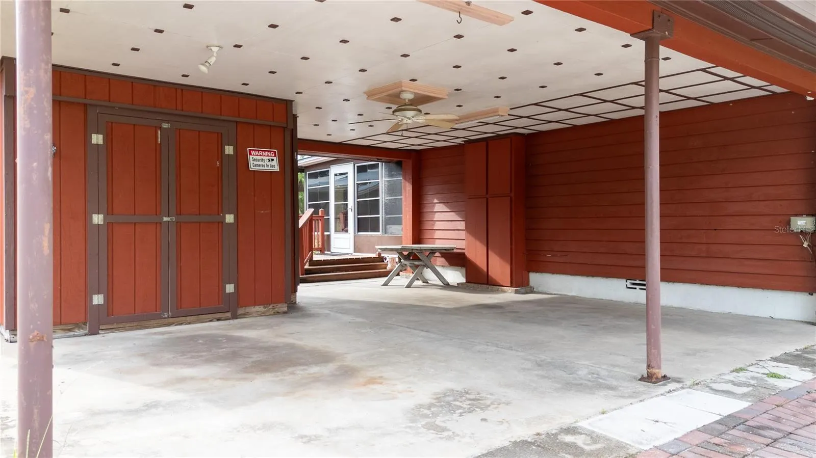 Carport