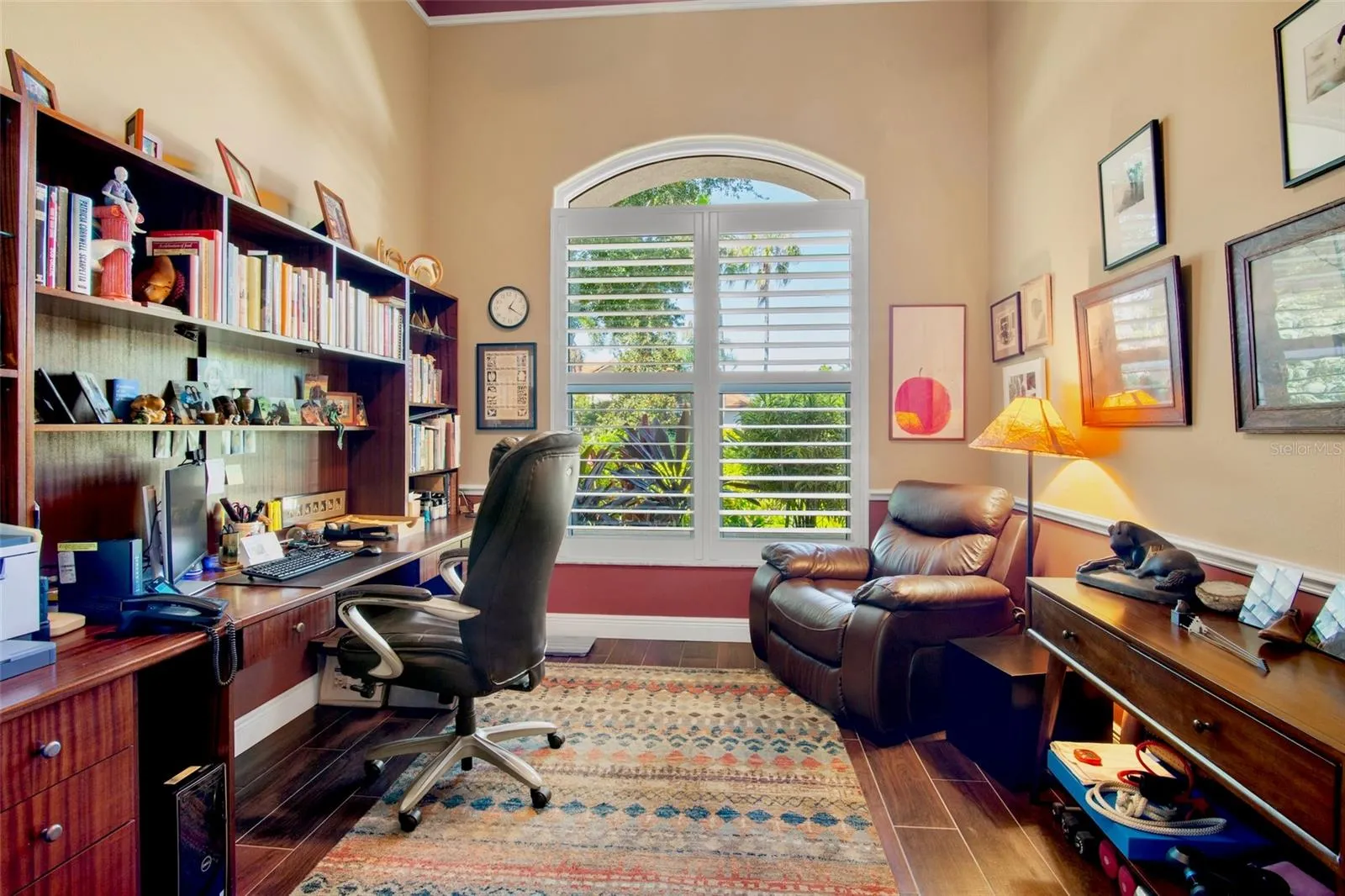 Home office/den