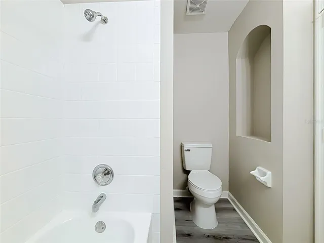 2nd bathroom