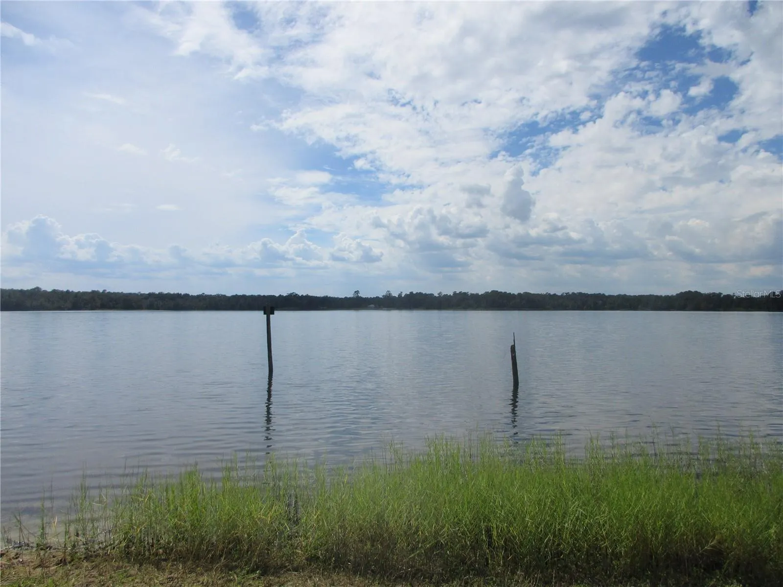 400 Acre North Lake
