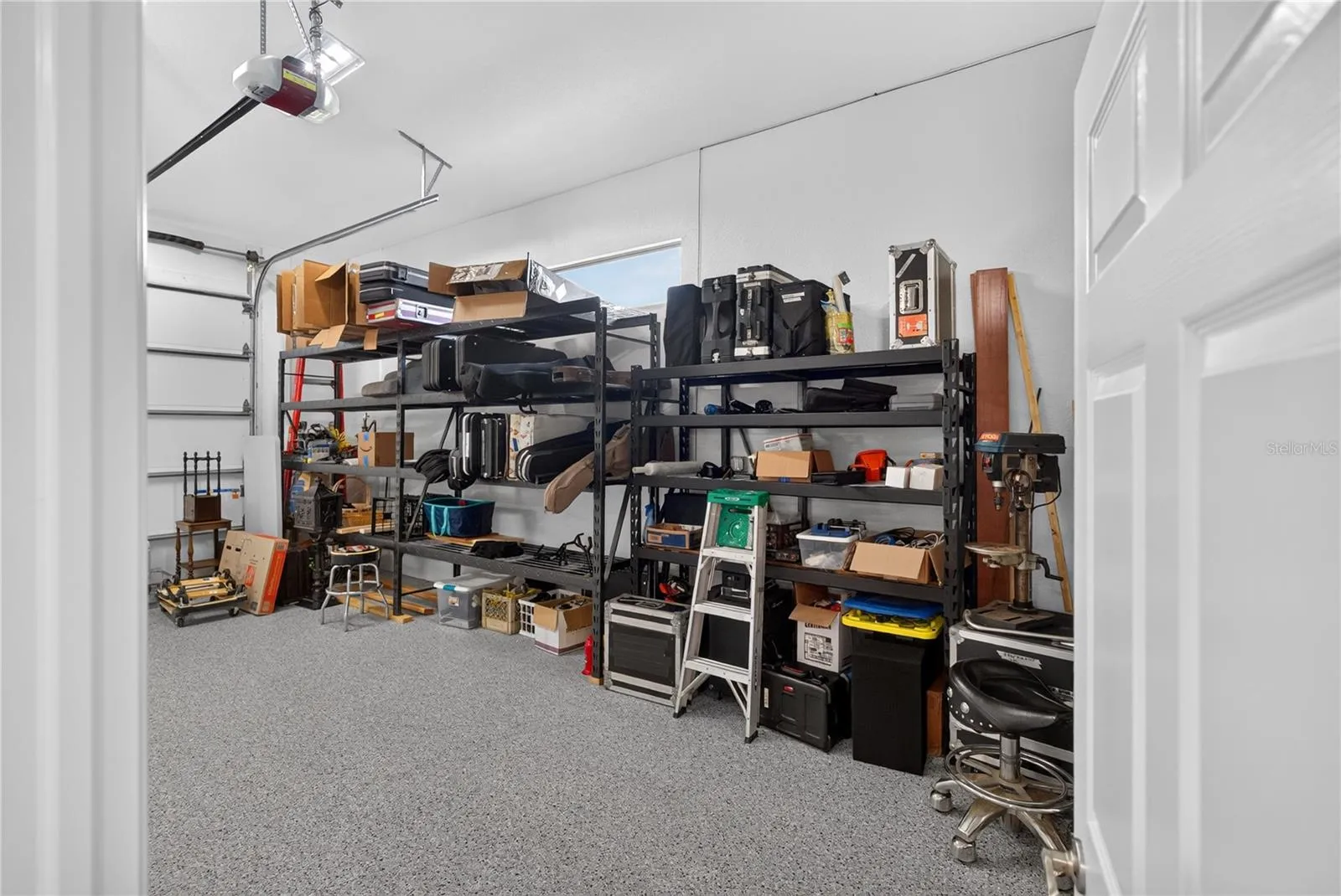 3 Car Garage