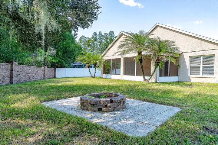 BACKYARD WITH FIRE PIT