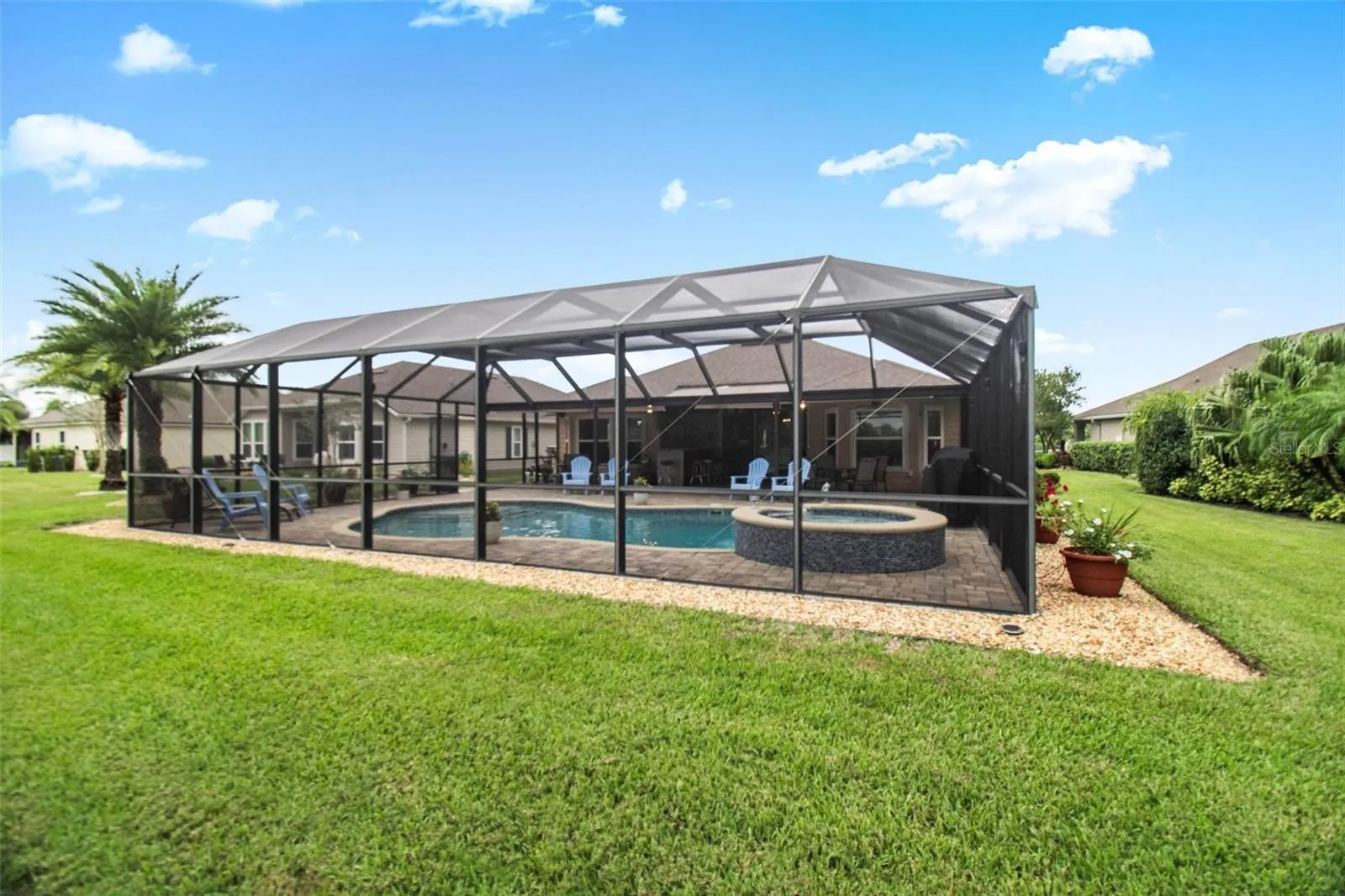 Large screened lanai