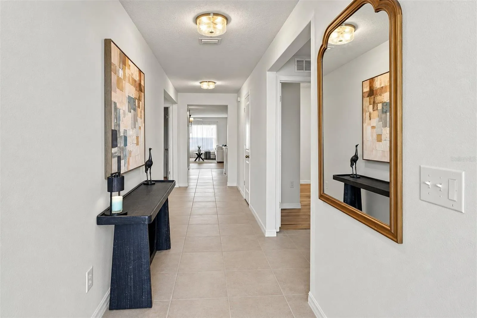 Foyer - 1011 Tidal Rock Ave