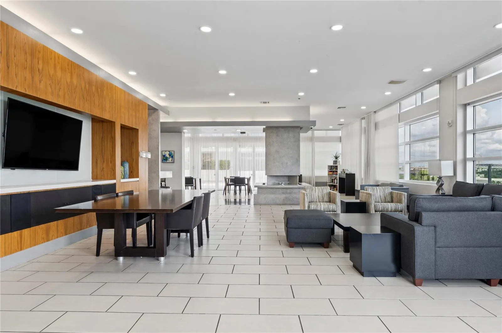 Amenity Center