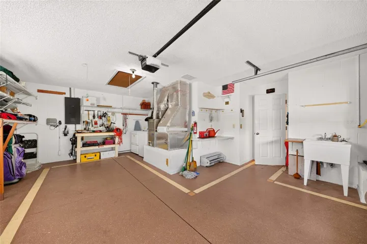 Garage with washer and dryer