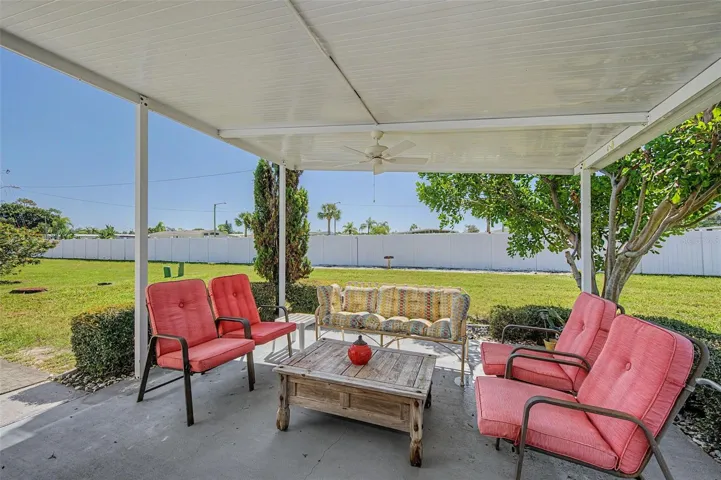 BACK COVERED PATIO