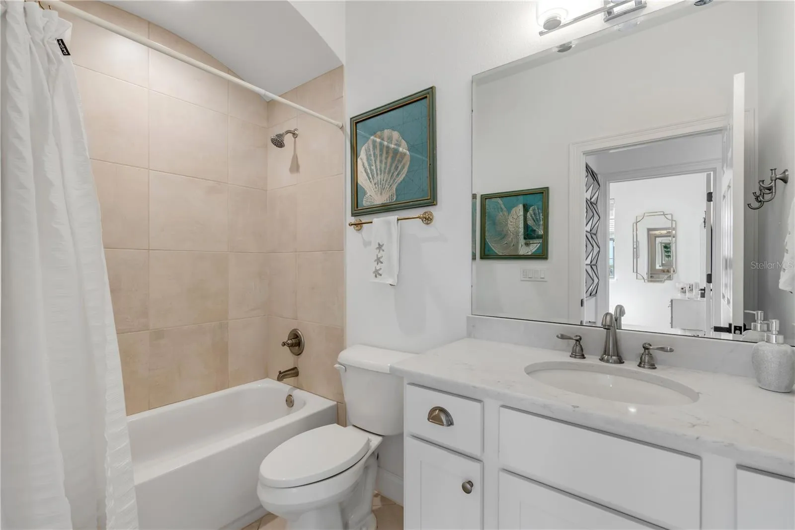 En Suite Guest Bathroom