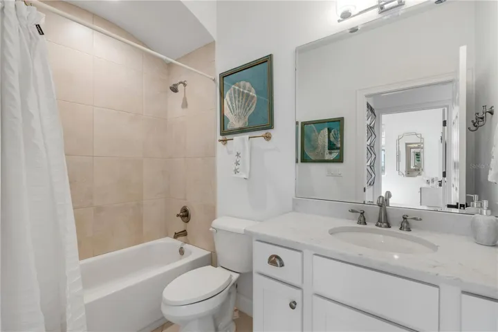 En Suite Guest Bathroom