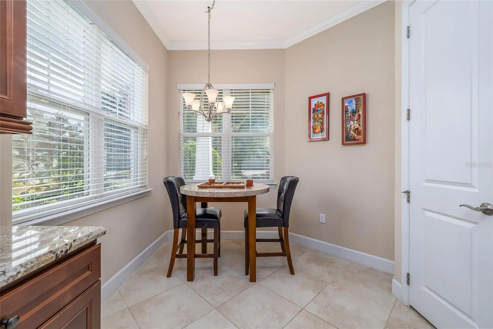Kitchen nook