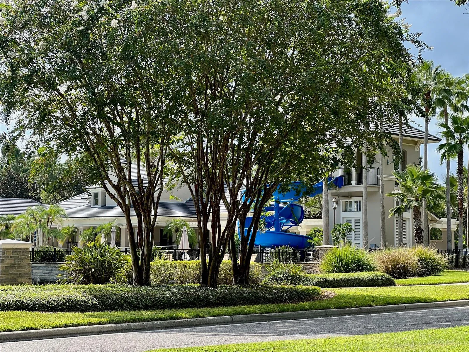 A view of the Community Pool and Clubhouse for members.