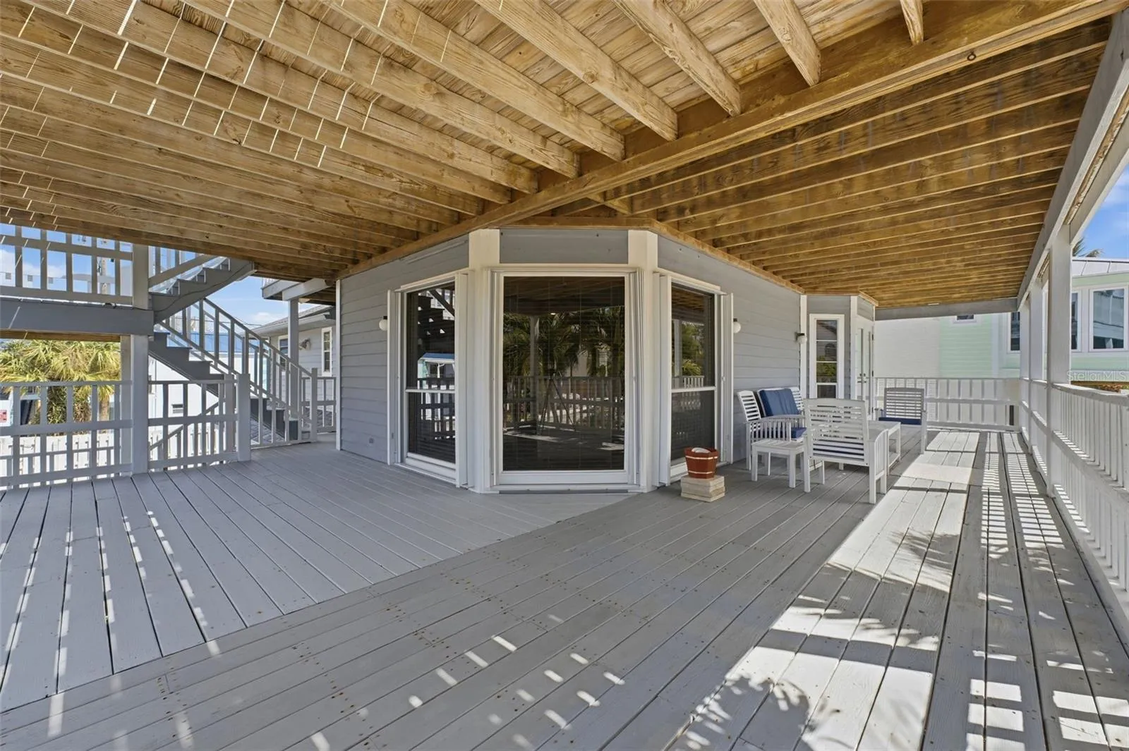2nd Story Balcony
