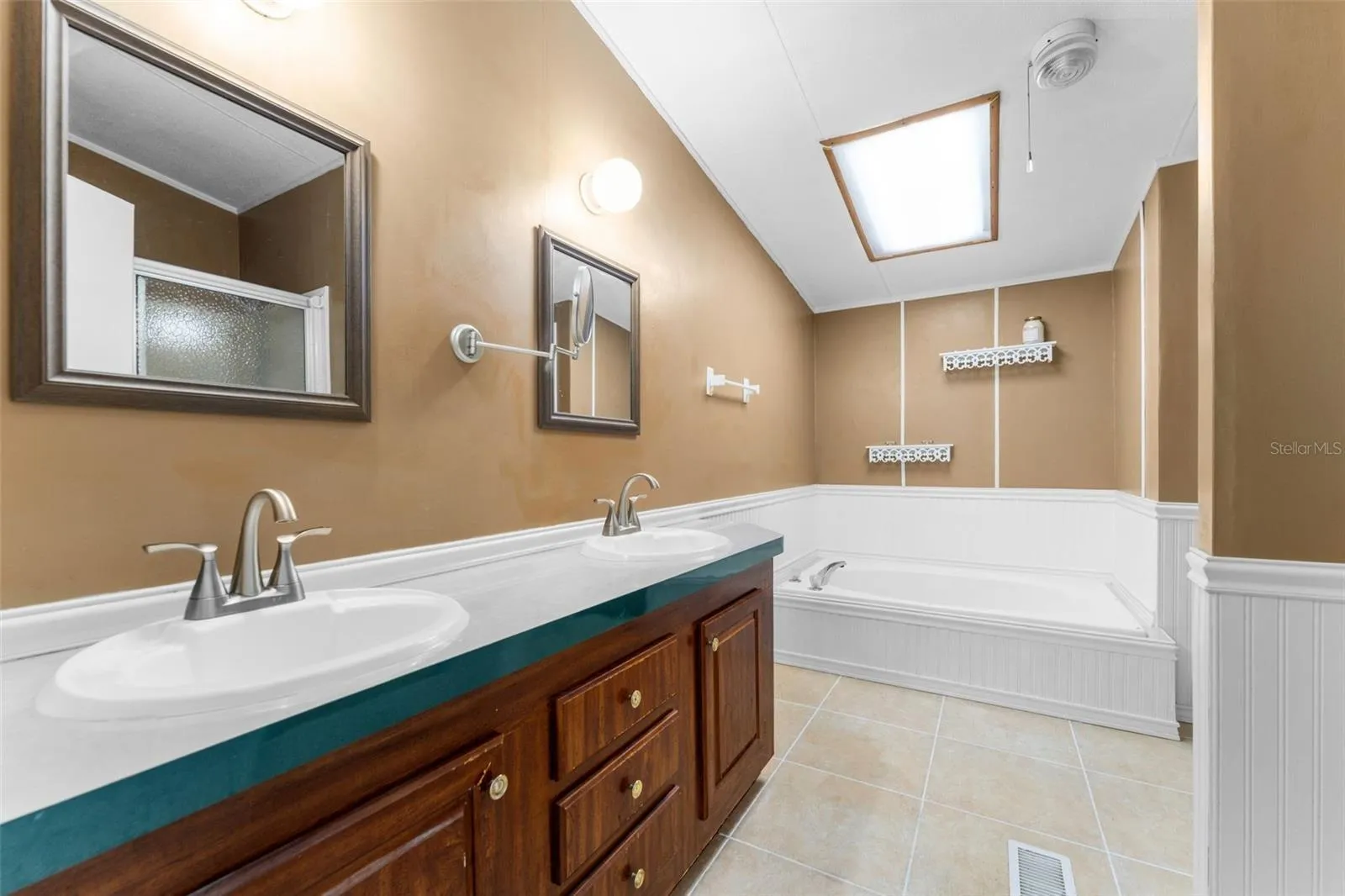 Primary Bedroom Bath