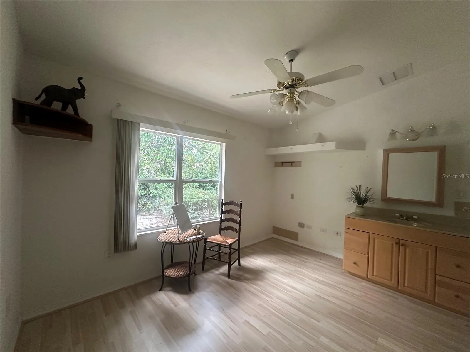 Craft/Bonus room