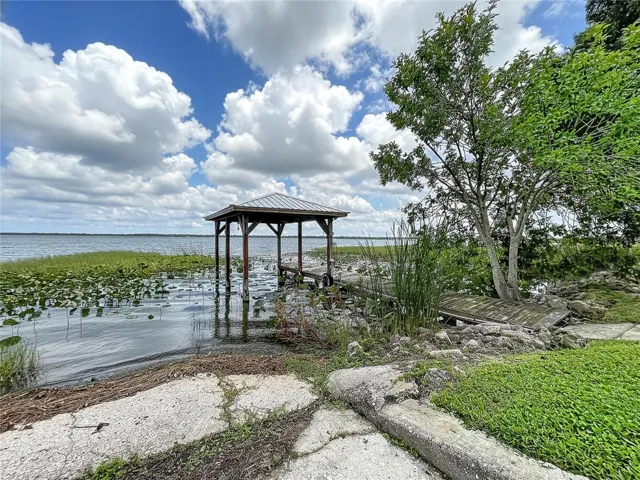 Lakefront view and dock and ramp