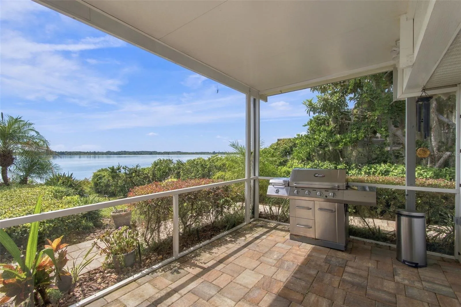 Covered lanai