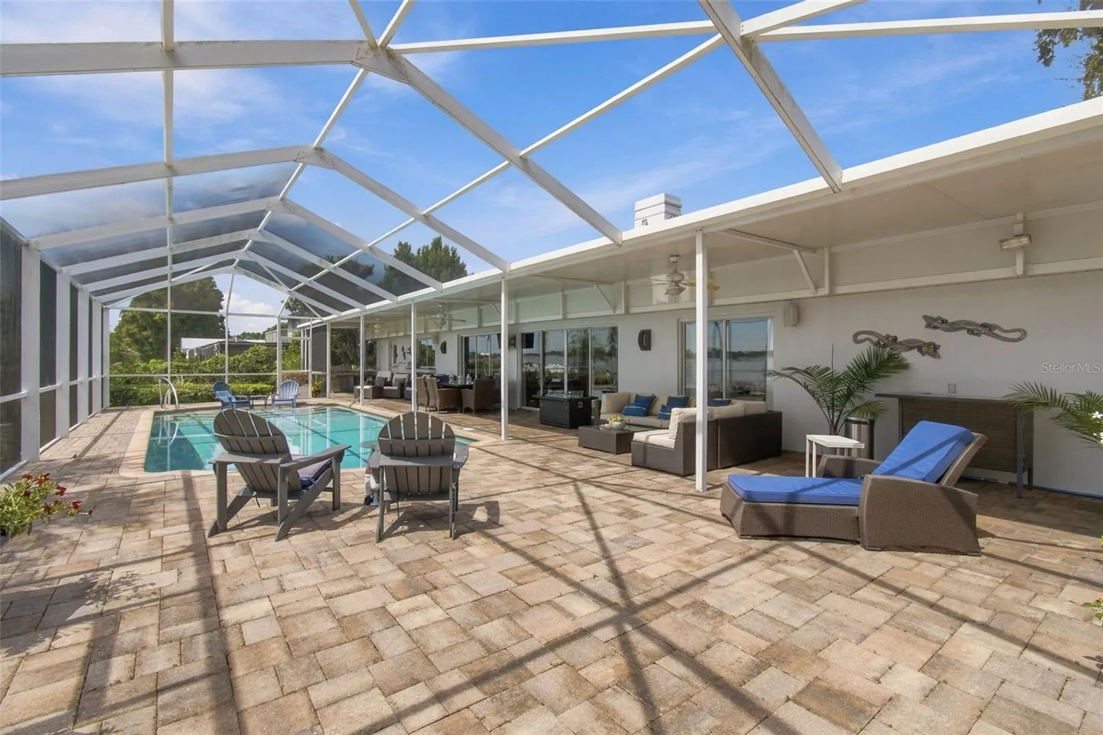 Screen enclosed pool