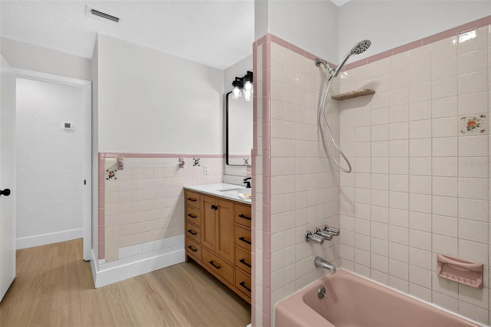 Hall Guest Bath New Vanity