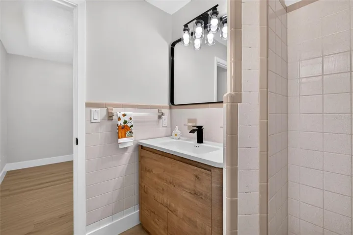 Primary Bath New Vanity