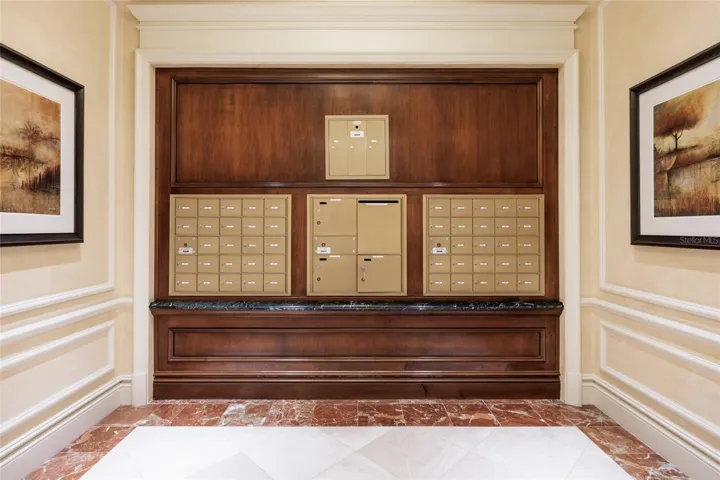 Parkshore Plaza Mailboxes