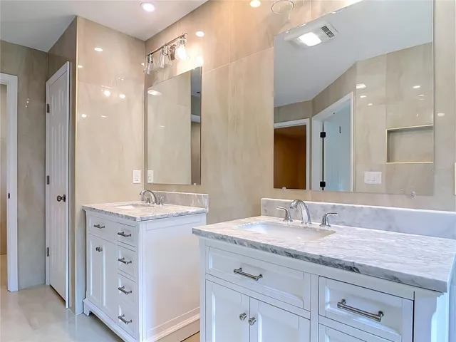 primary en-suite
