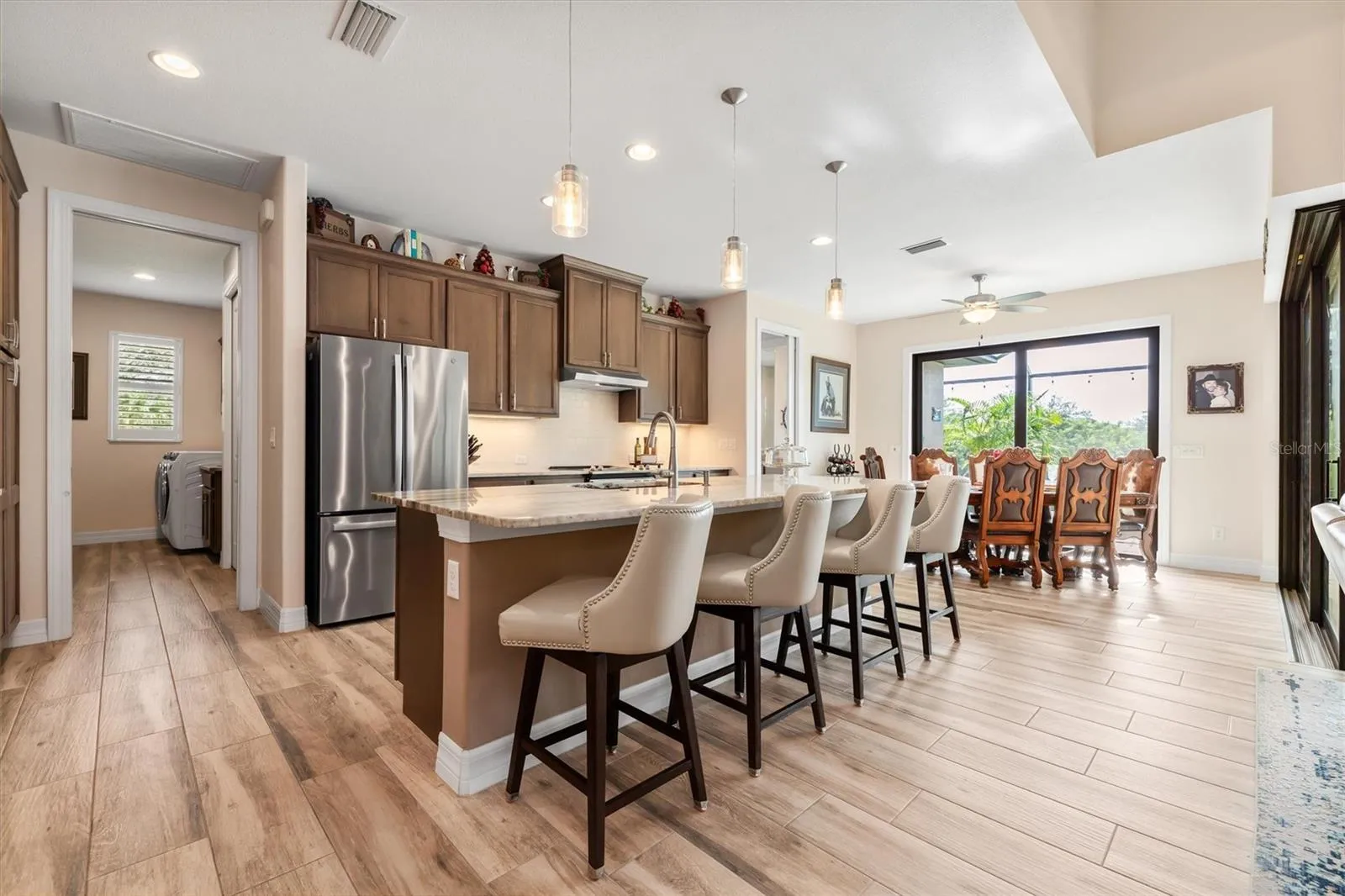 Huge Kitchen, Ample Cabinet Space