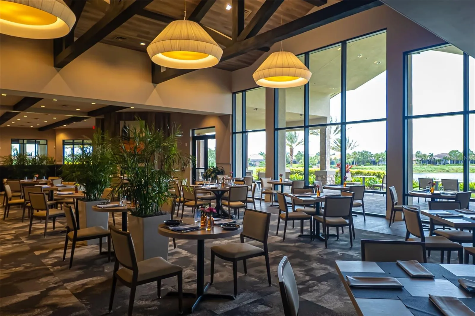 The main dining room which over looks the beautifiul vista of the 18th fairway.