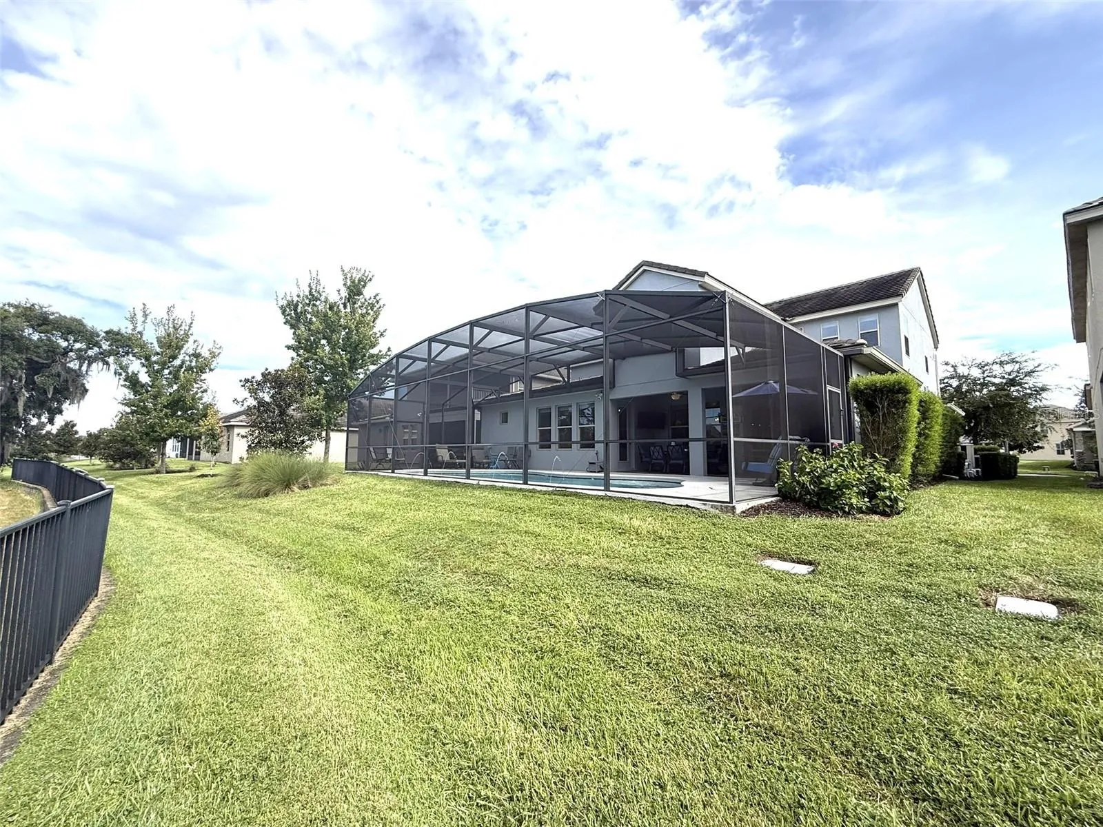 Oversized Yard!