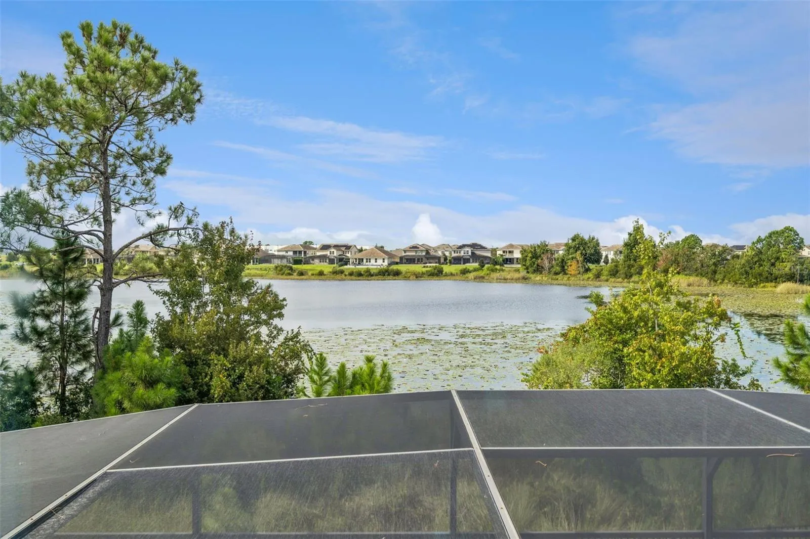 Fantastic LAKE Views from 2nd Floor