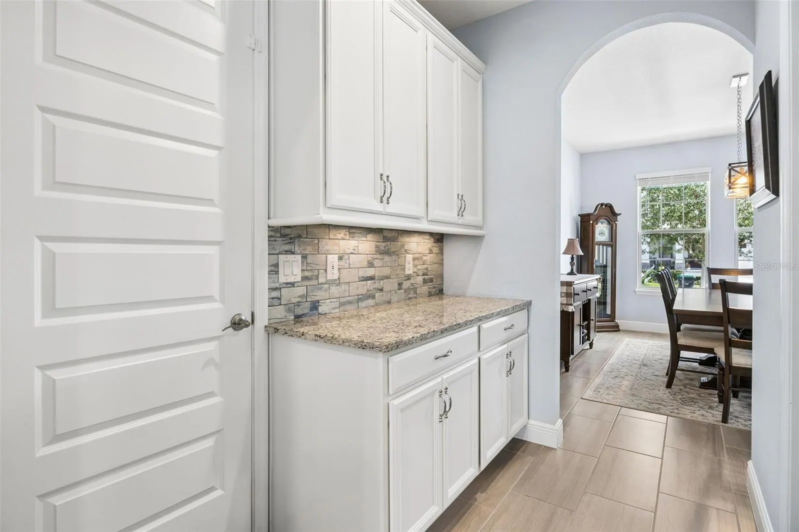 Butler Pantry