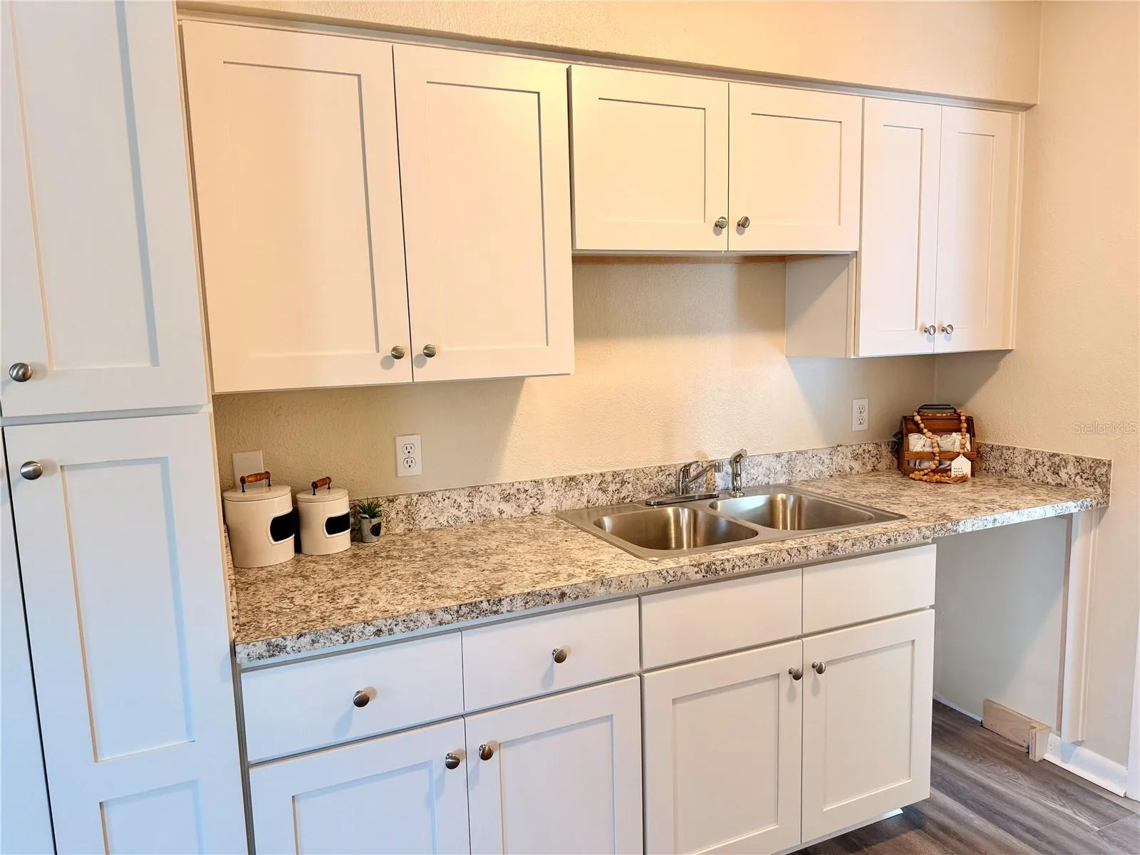 Stainless appliances being installed next week
