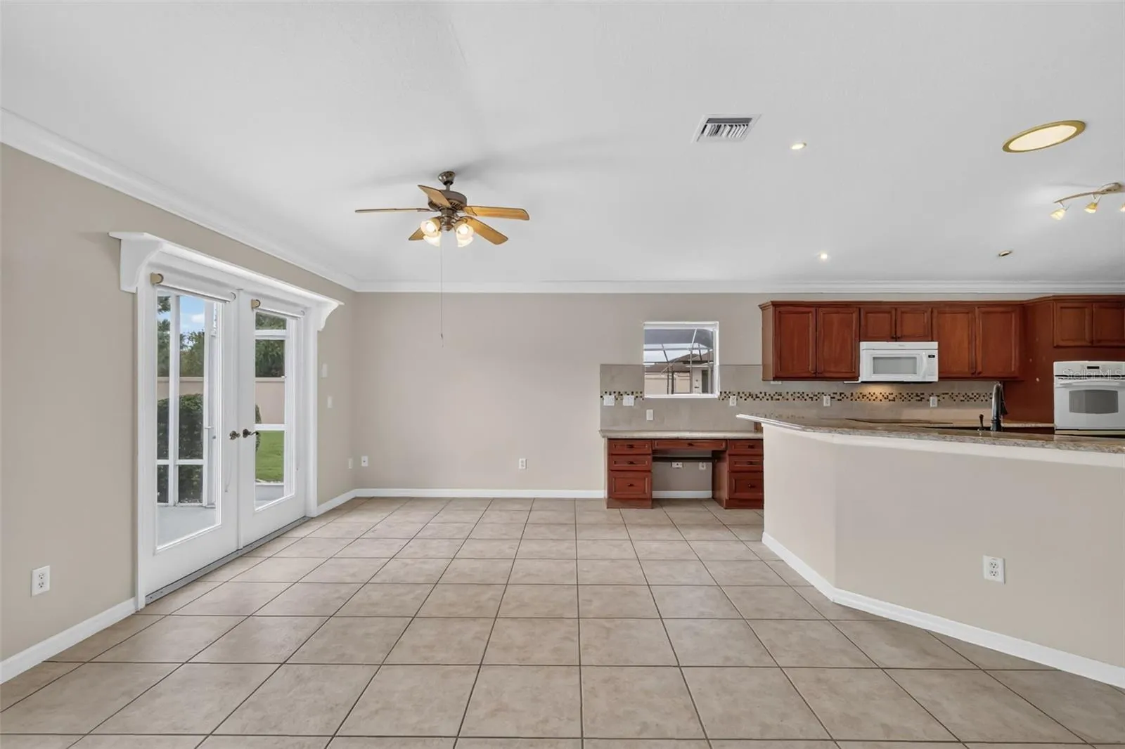 Kitchen and Dinette