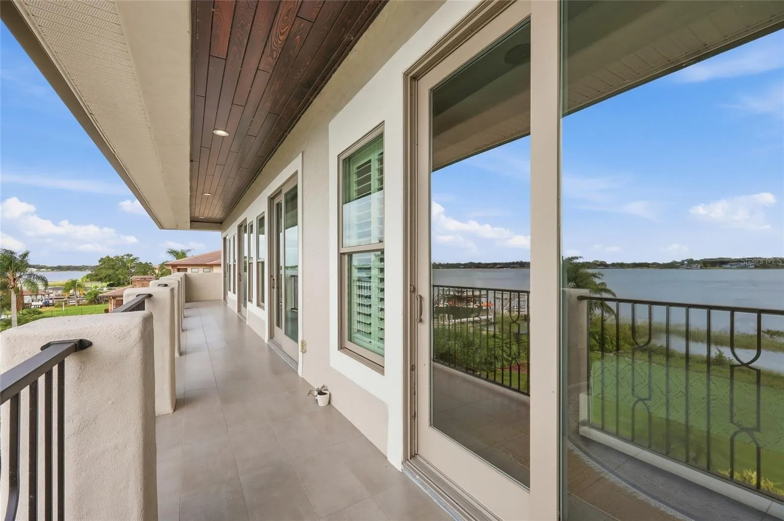 2ND STORY BALCONY