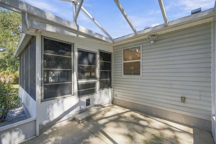 Lots of enclosed space for entertaining