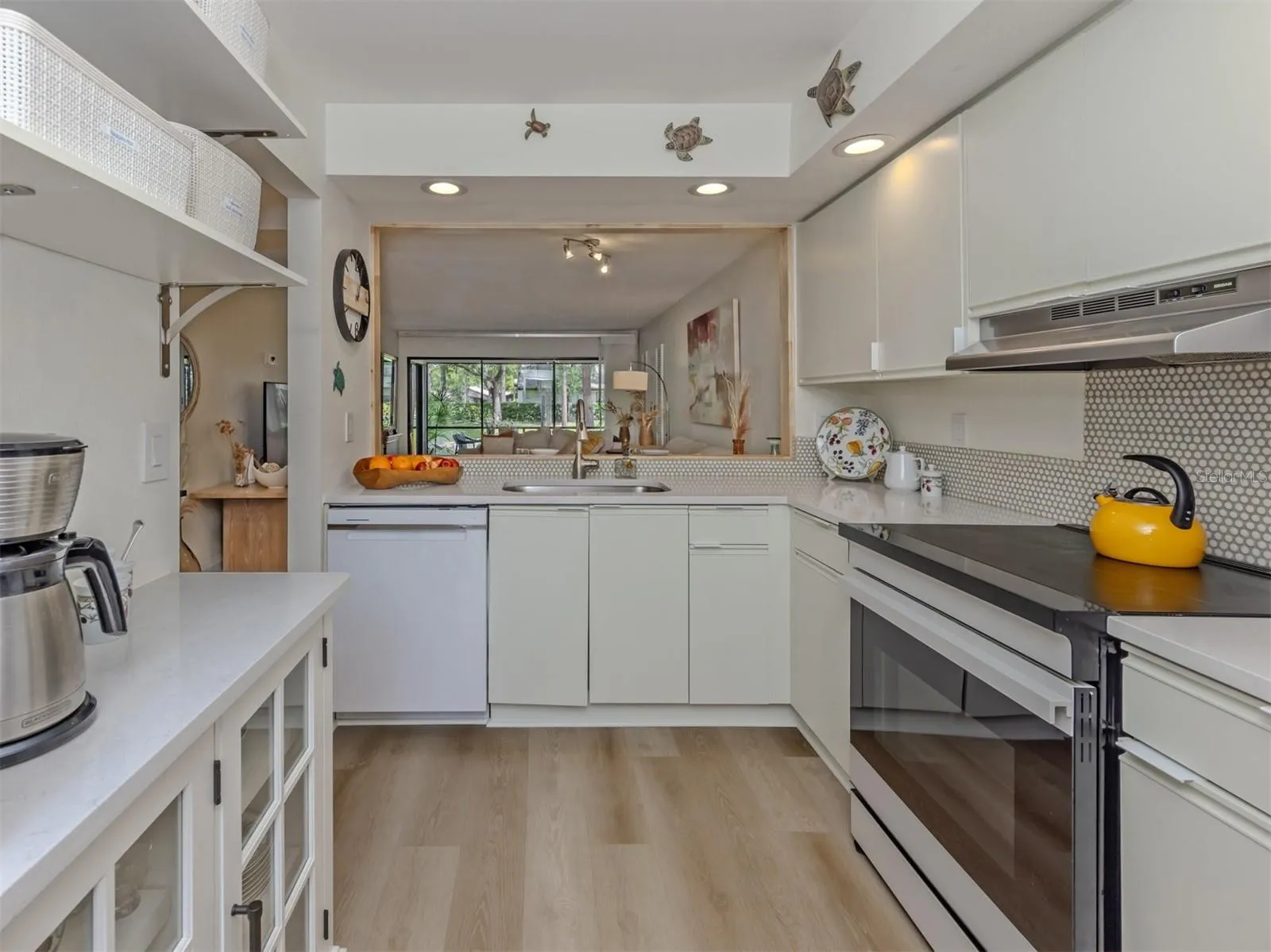 Kitchen/View of living room