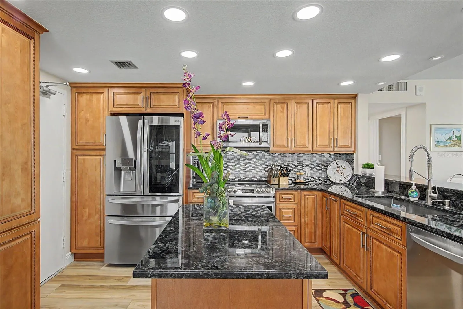 Kitchen and Island