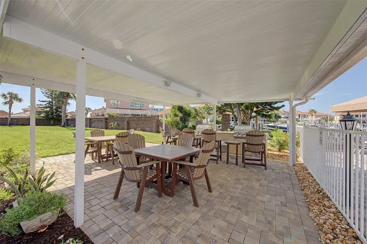 Outdoor eating area
