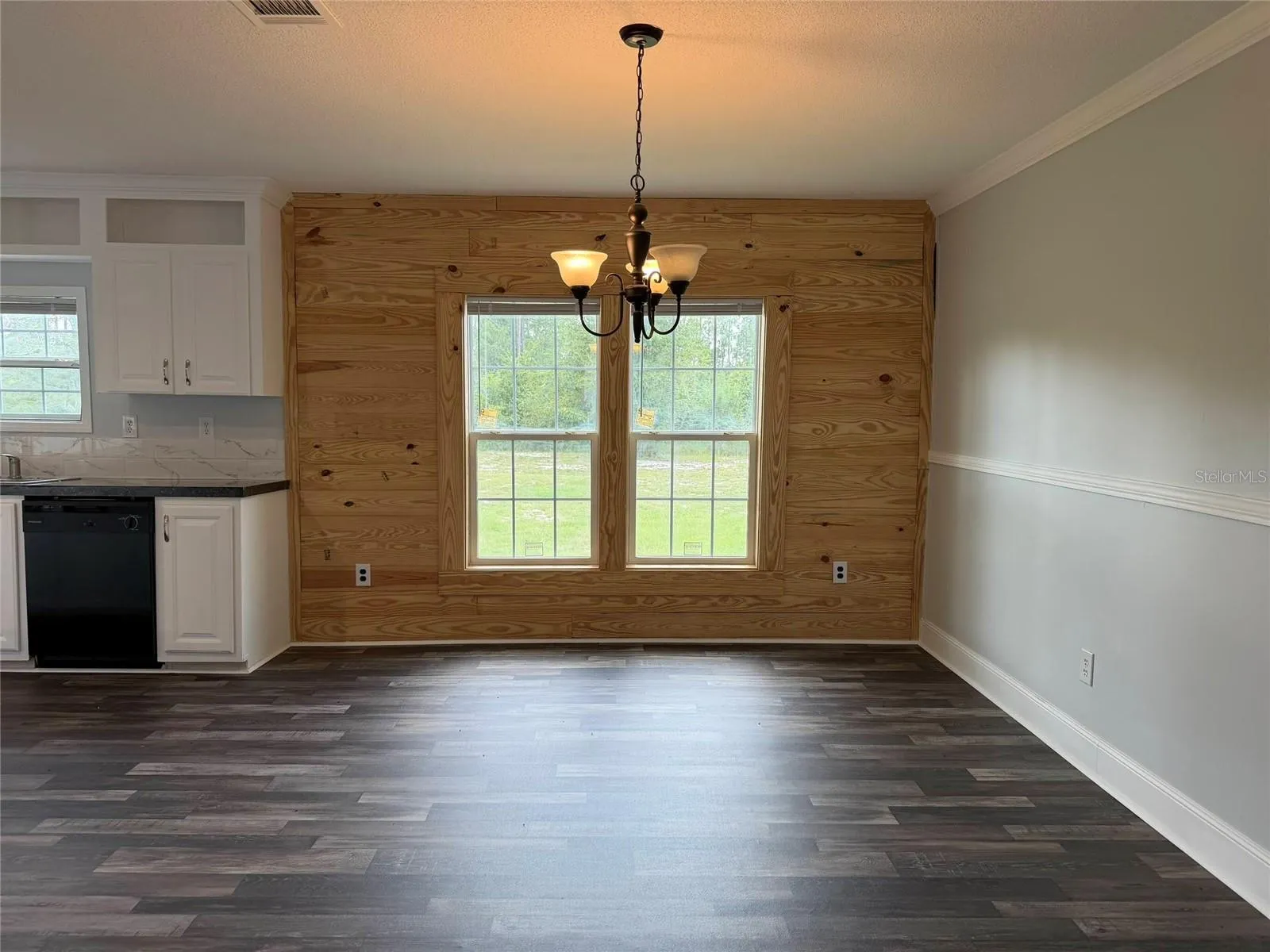 dining  area